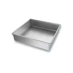 Bundy chicago metallic square cake pan, 9