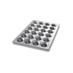 Bundy Chicago Metallic Crown Muffin Pan, 7.3 oz, 18