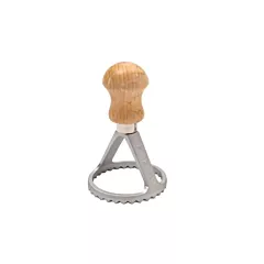 Sara Cucina 60 mm Round Ravioli Stamp with Beechwood Handle(2121)