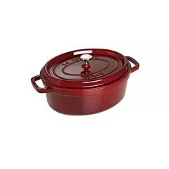 Staub Oval Cocotte, Grenadine, 5.7 qt - 1003992 003/1003992