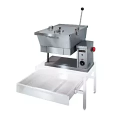 Cleveland Countertop 10 Gallon Tilt Skillet, Electric