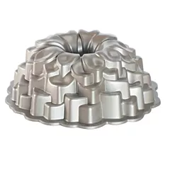 Nordic Ware 10 Cup Blossom Bundt Pan, Gold
