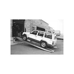 Quality Railings Rampes d'aluminium double a/surface perforée à rainures