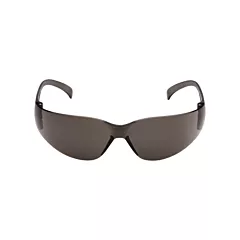 Pyramex Intruder Safety Glasses, CSA Z94.3/ANSI Z87+, Grey/Smoke, Anti-Scratch (S4120S)