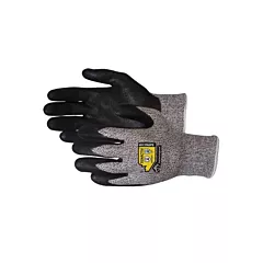 Superior Glove Works Ltd. Gants résistant aux coupures